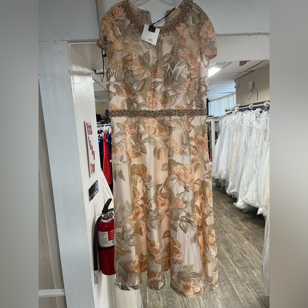 mac duggal floral mother of the bride/formal dress